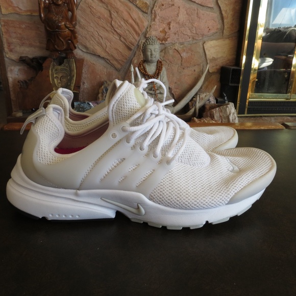 Nike Shoes - Nike Air Presto White